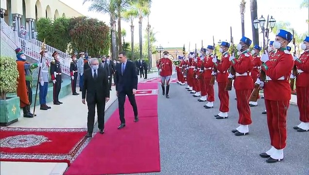 العاهل المغربي محمد السادس يستقبل رئيس الحكومة الإسبانية بيدرو سانشيز
