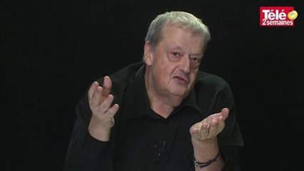 Guy Carlier se moque de Pierre Dhostel et du télé-achat