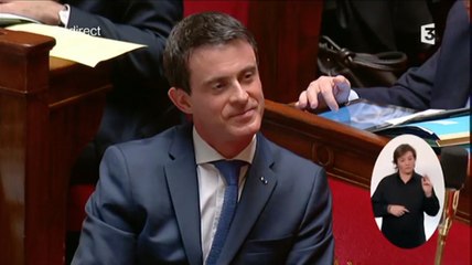 Manuel Valls critiqué par un député. Il répond avec des bisous !