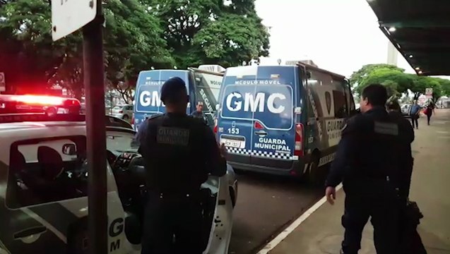 Homem é detido pela GM na rodoviária de Cascavel com produtos contrabandeados avaliados em R$ 20 mil