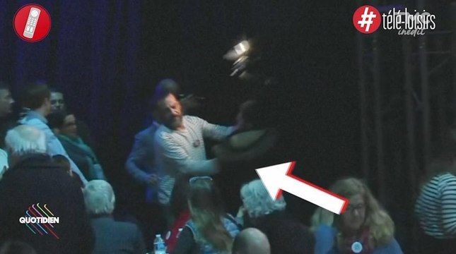 Quotidien : un caméraman de Yann Barthès se fait violenter lors d'un meeting de Jean-Luc Mélenchon