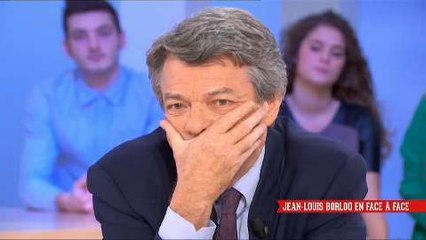 Jean-Louis Borloo blessé par sa marionnette aux Guignols