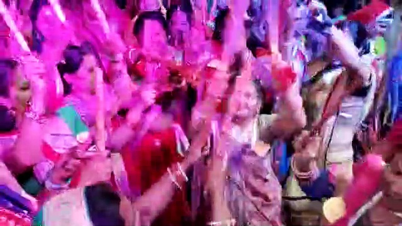 भरतपुर: मनमकामेश्वर मंदिर में हुई डांडिया नाइट में महिलाओं ने बांधा समां