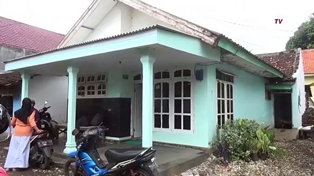 Aneh Tapi Nyata, Gelas Kaca Ini Ada Di Dalam Perut Seorang Pria di Jember