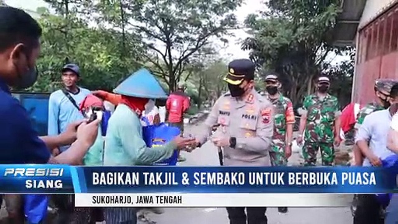 Kekompakan  Kapolres Sukoharjo Bersama Dandim Membagikan Takjil
