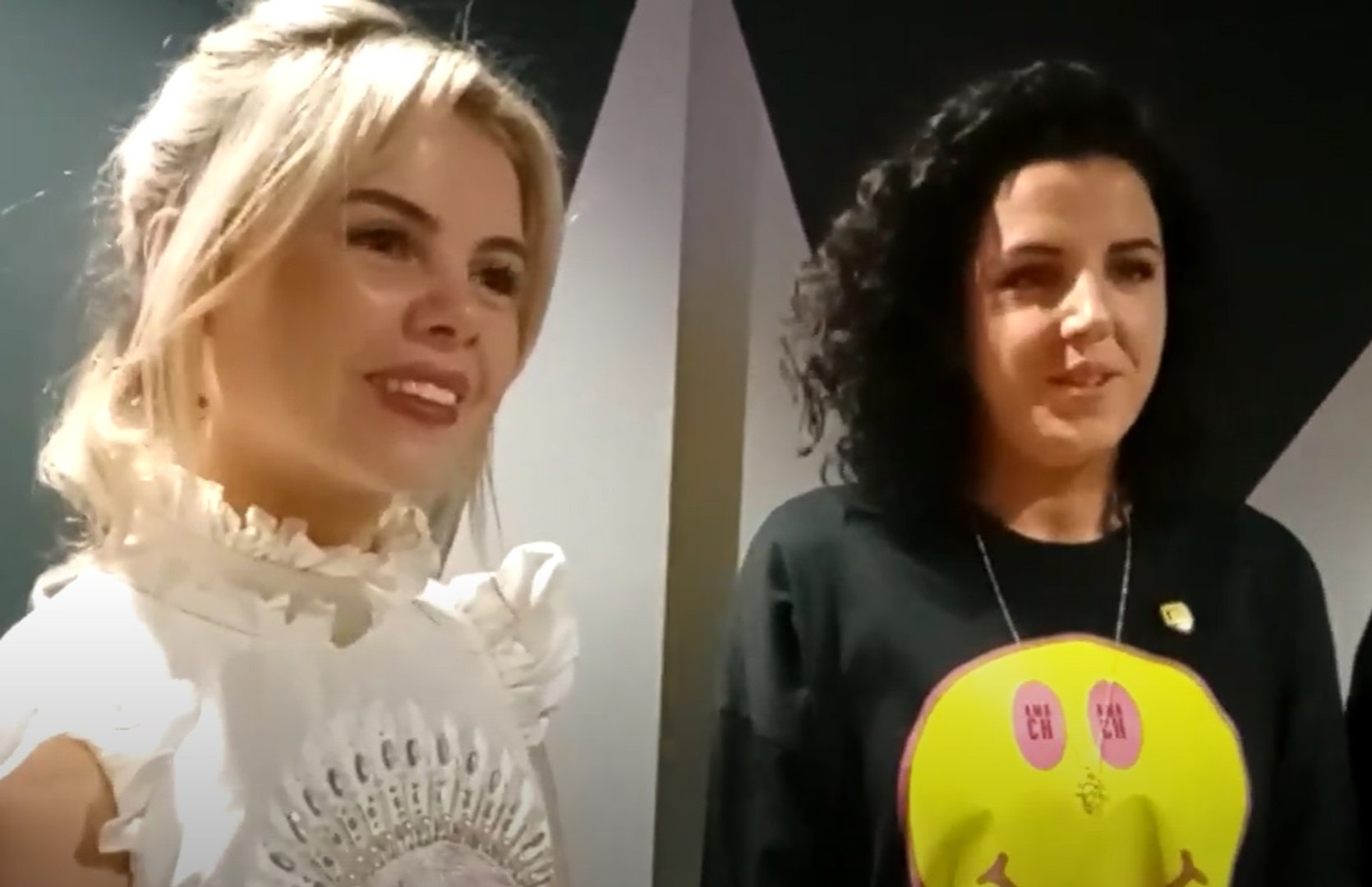 Derry Girls Season 3 premiere 2022: Saoirse Monica Jackson (Erin) and  Jamie-Lee O'Donnell (Michelle) - video Dailymotion