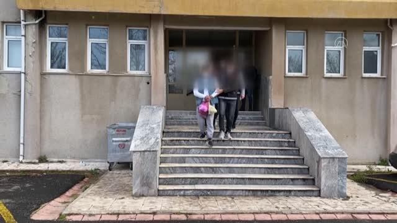 Uyuşturucu operasyonunda 9 şüpheli yakalandı