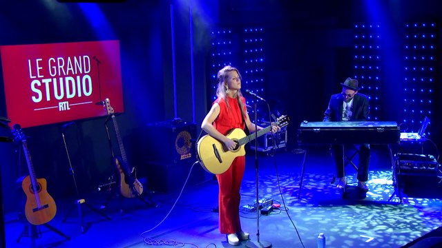 Selah Sue interprète You dans Le Grand Studio RTL