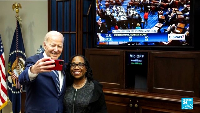 États-Unis : nomination historique de K. Brown Jackson, première magistrate noire à la Cour Suprême
