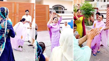 Shehnaaz Gill ने बीच सड़क पर Family के संग किया Giddha, Video Viral | Boldsky