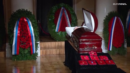 Путин простился с Владимиром Жириновским