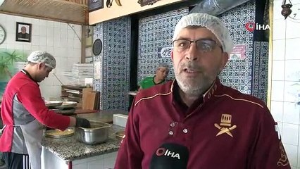 İftarda tatlı, sahurda ekmek vazgeçilmez lezzet; tahinli pide