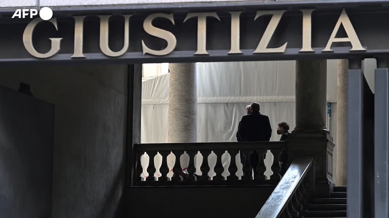 Tutti a processo per il crollo del ponte di Genova
