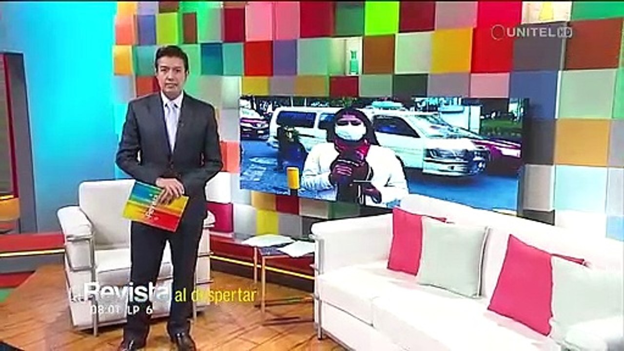 Choferes de La Paz se declaran en emergencia por las nuevas rutas de los buses PumaKatari
