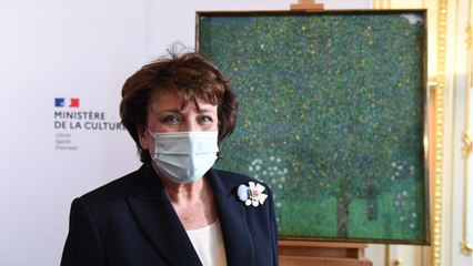 GALA VIDÉO - Roselyne Bachelot hospitalisée : "Je viens de passer 2 jours très éprouvants"