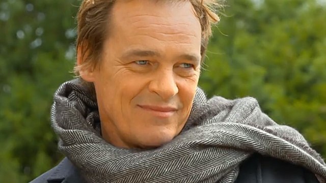 GALA VIDEO - Serge Gisquière (Les Mystères de l’amour) papa : ses confidences sur ses 2 filles.