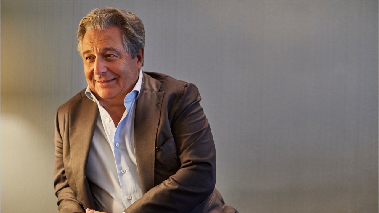 VOICI : Ary Abittan : Christian Clavier s'exprime pour la première fois sur les accusations qui le visent