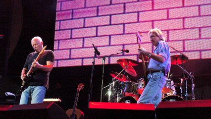 Le groupe Pink Floyd fait son retour avec une chanson en soutien à l'Ukraine