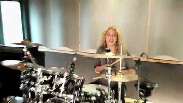 GALA.FR - SHAKIRA Behind the scene pour Oral B