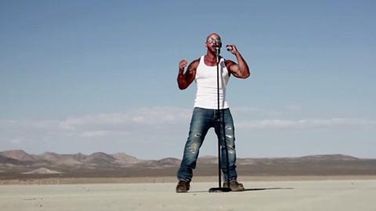 Gala.fr - Quentin Elias - So Far clip