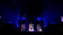 Gala.fr- Beyoncé Performs _XO_ Live at Brit Awards 2014