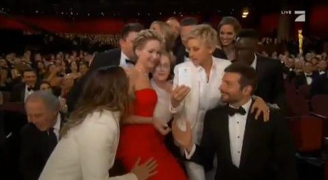 Gala.fr - Selfie Oscars 2014