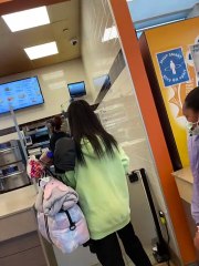 Woman Yells at Dunkin' Donuts Employee in Connecticut Airport