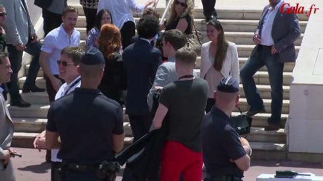 Gala.fr- Ryan Gosling arrive à Cannes