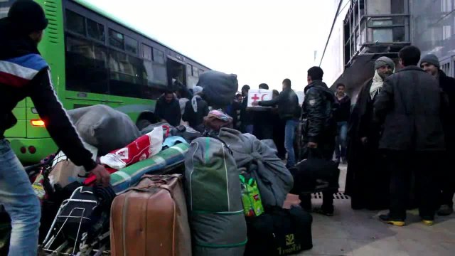 Syrie: nouvelles évacuations de rebelles à Homs