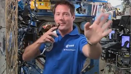 Voici - Thomas Pesquet : ce cliché pris depuis l'espace qui a ravi Leïla Bekhti