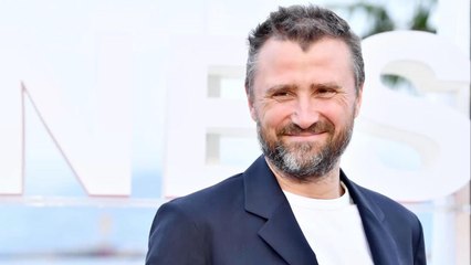 FEMME ACTUELLE - Alexandre Brasseur amoureux depuis trente ans : il se confie sur sa vie de couple