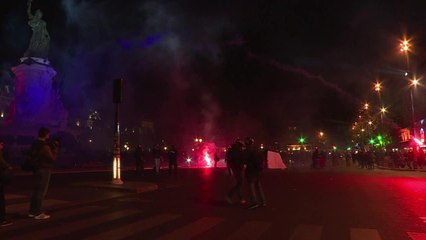 Présidentielle: échauffourées place de la République à Paris
