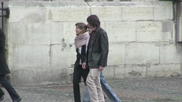 Gala.fr- Les obsèques de Michel Delpech