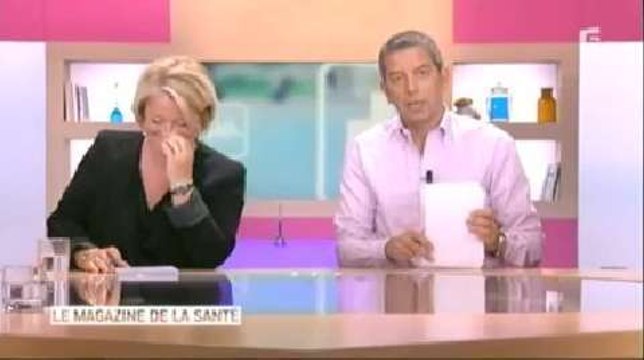 Une téléspectatrice excédée par les blagues de Michel Cymes