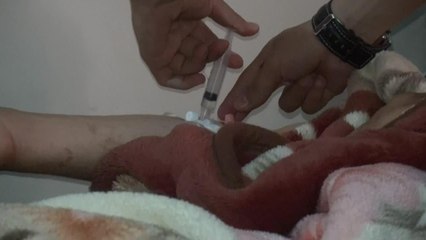 Syrie: des déplacés soignés après l'assaut de l'EI sur un camp