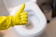 FEMME ACTUELLE - Les 6 astuces faciles pour nettoyer vos toilettes