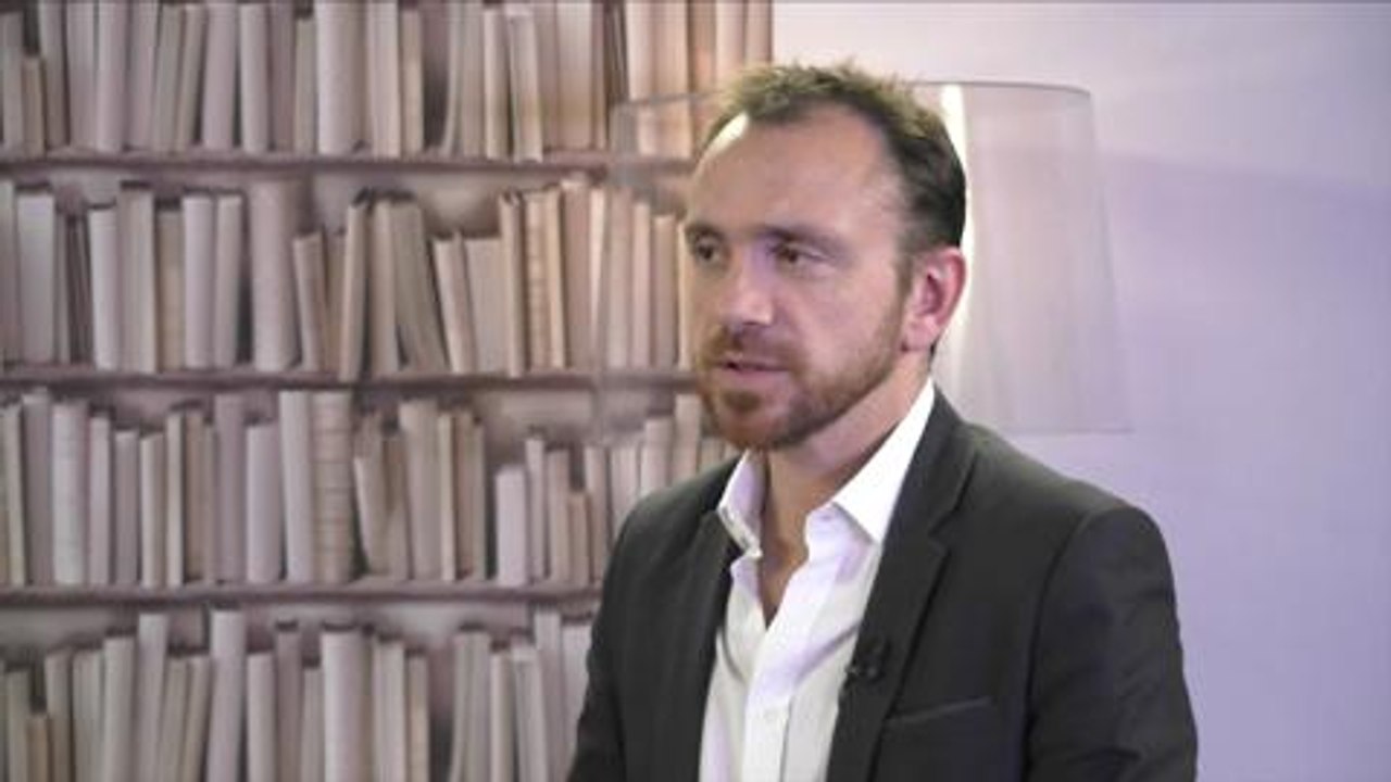 CAPITAL- Facebook : Réalité virtuelle