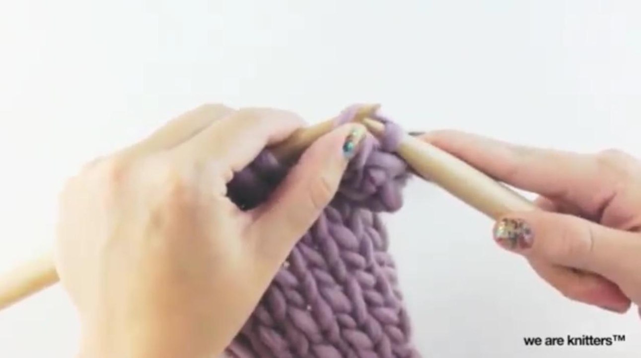 Comment rabattre des mailles en tricot - We Are Knitters