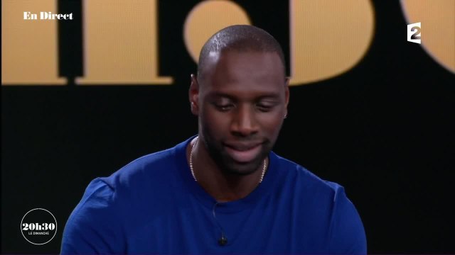 GALA VIDEO Omar Sy remet gentiment à sa place Laurent Delahousse