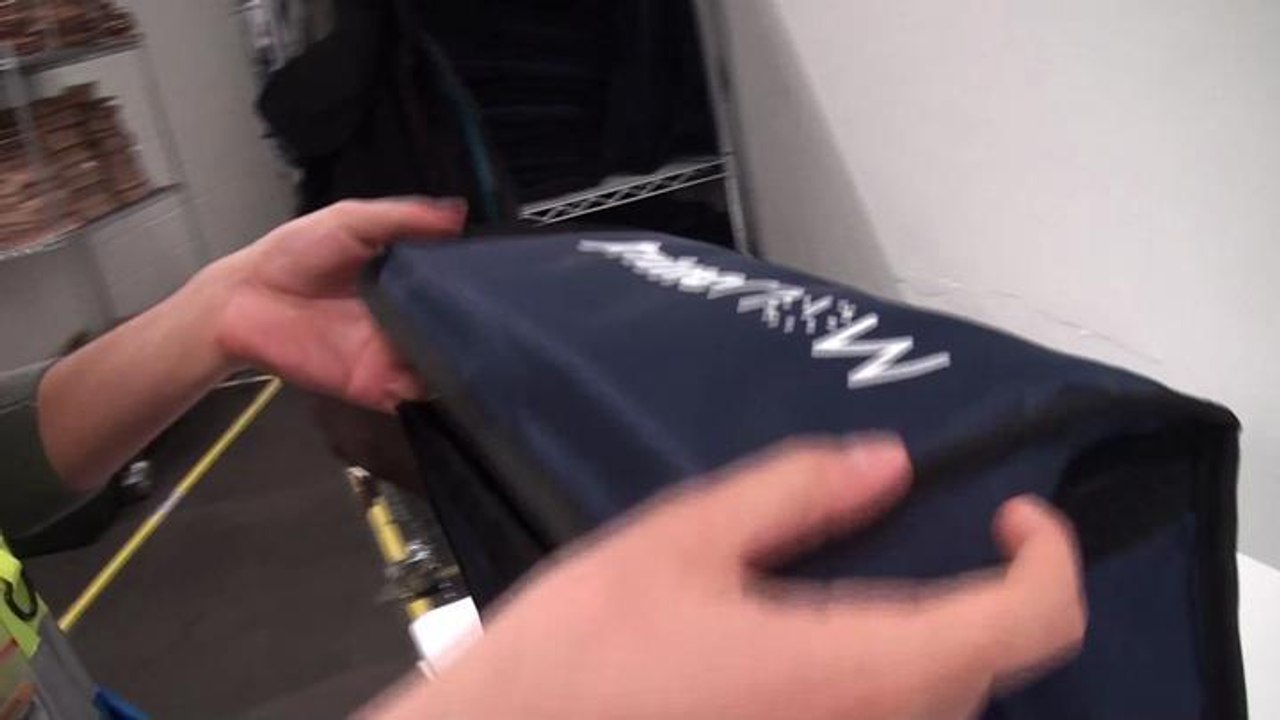 Découvrez l'entrepôt d'où Amazon va livrer les colis Prime Now (Capital)