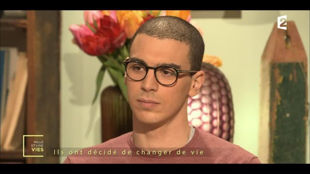 Davina raconte sa nouvelle vie de nonne bouddhiste