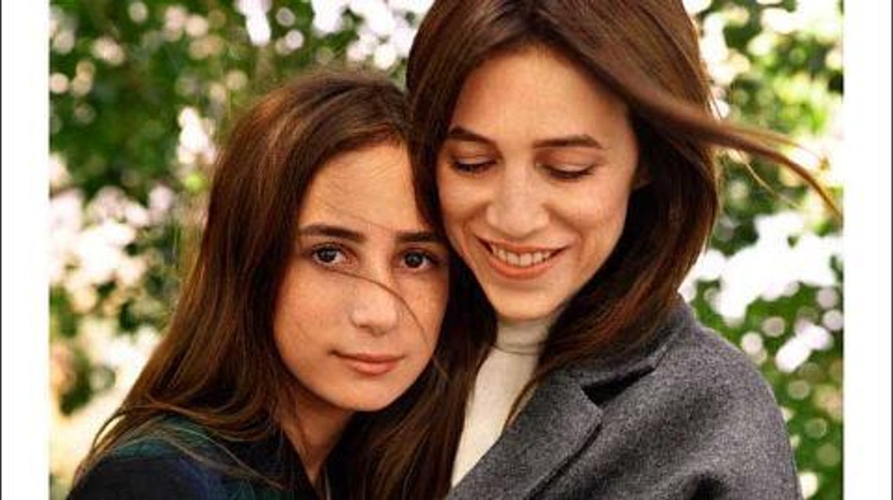 Charlotte Gainsbourg et sa fille Alice posent pour Comptoir des Cotonniers