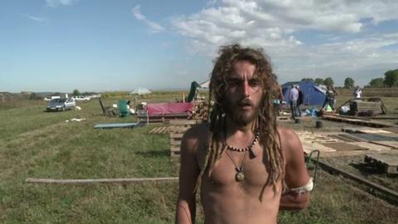 Au pied des Pyrénées, des zadistes à la rescousse des riverains