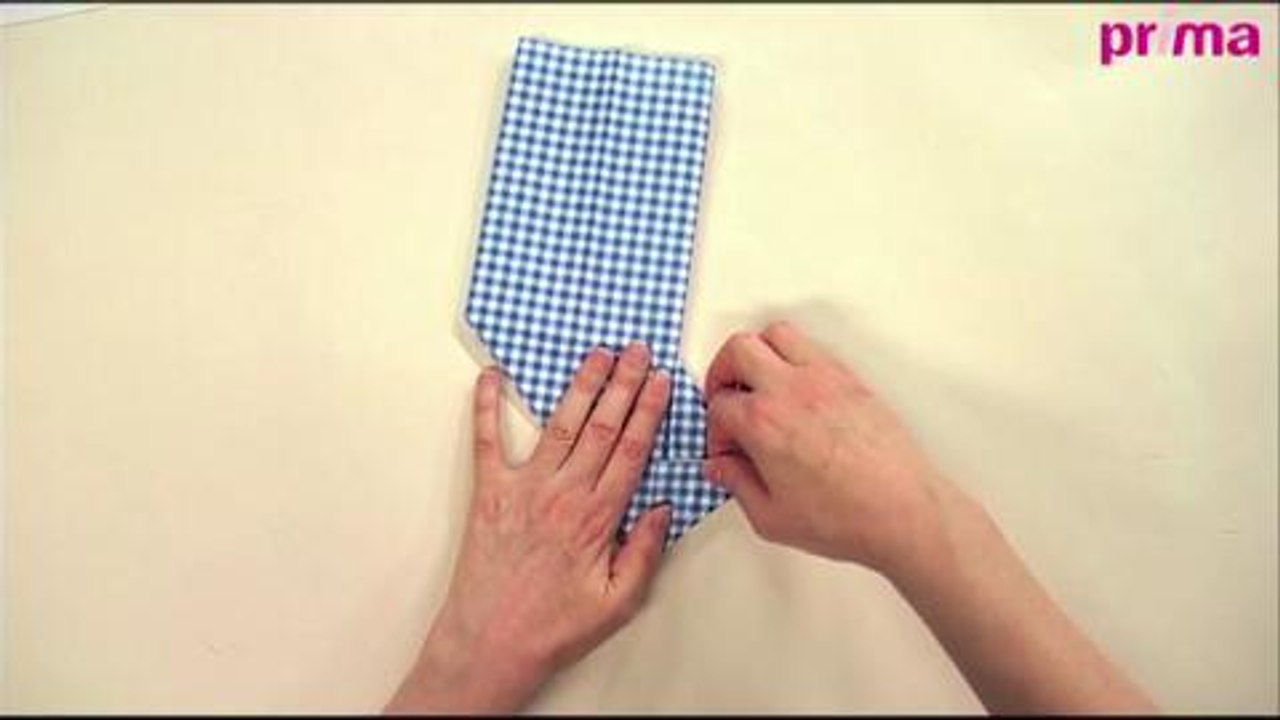 PLiage carré carré