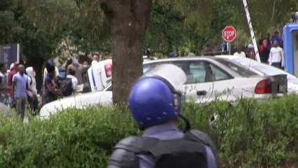 Johannesburg: nouveaux heurts entre policiers et étudiants
