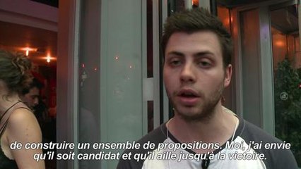 A Paris, Macron chahuté par des salariés licenciés d'Ecopla