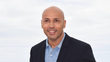 GALA VIDEO - Eric Judor se dit « dégoûté » d’être à nouveau papa à 50 ans