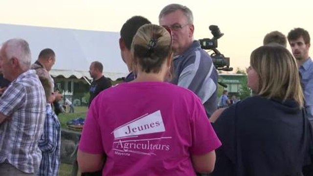 A Laval, les producteurs de lait en colère contre Lactalis