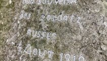 Vosges : un habitant retrouve une pierre gravée par des soldats russes en 1918