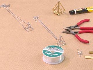 DIY : un collier pyramide 3D